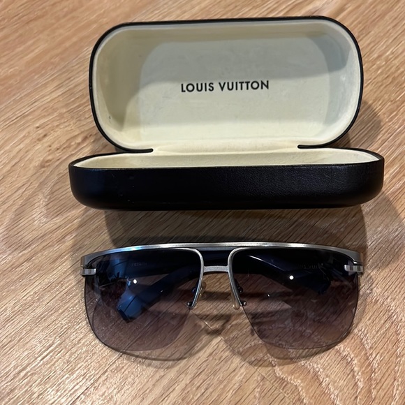 LV Sunglasses Men for Sale - Fashion Accessories - 1072160402